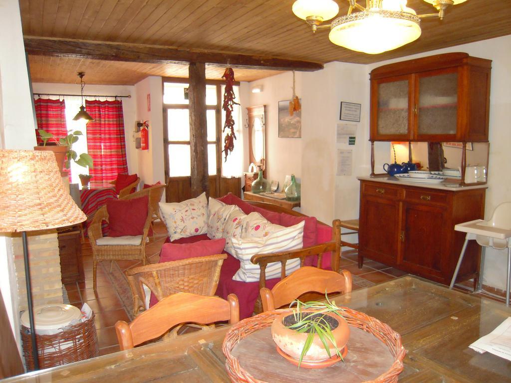 La Casa De La Abuela Clotilde Guest House Hornos Luaran gambar