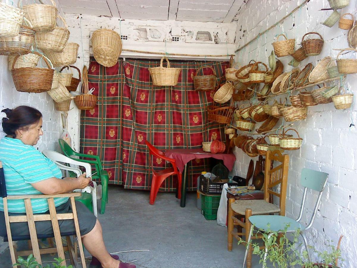 La Casa De La Abuela Clotilde Guest House Hornos Luaran gambar